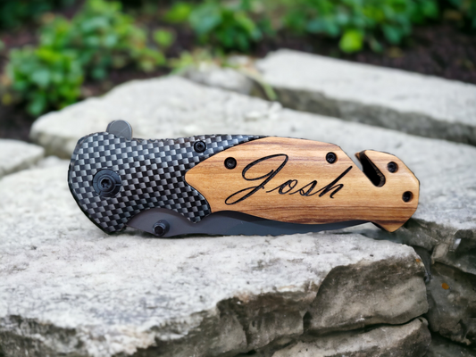 Olive wood handle pocket knife - engraved